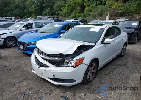 2015 Acura Ilx 2.0L z USA, uszkodzony, nr VIN 19VDE1F37FE003514